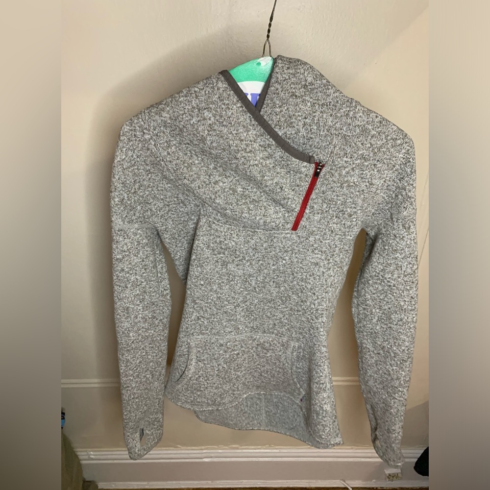 Stio Gray fleece sweater with hoodie